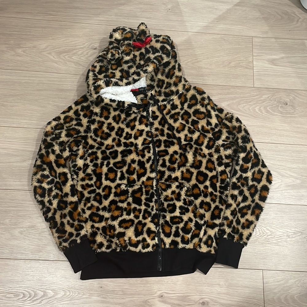 Leopard Print Sherpa Zip Up With Ears And Bow - image 2